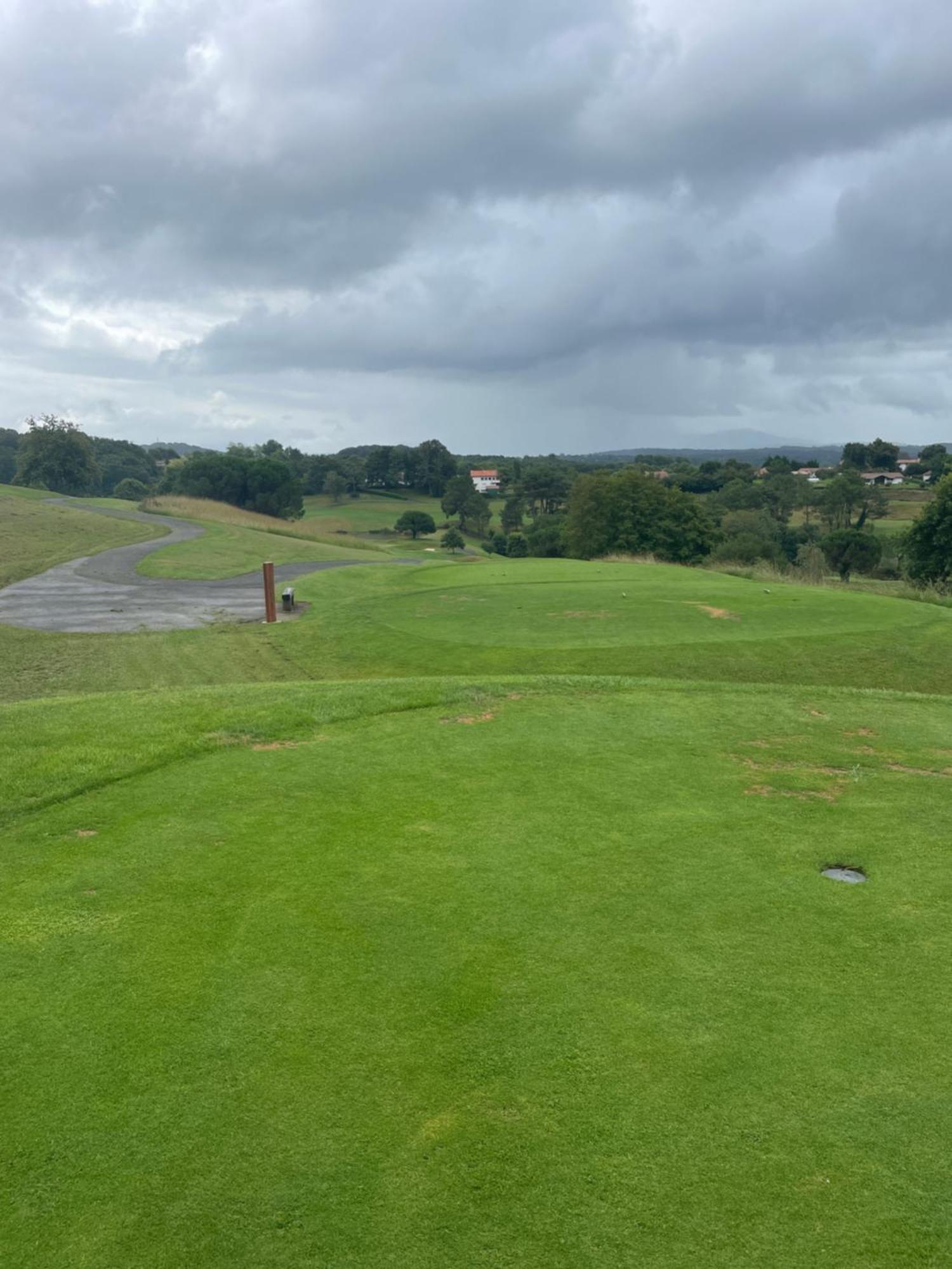 Maison Calme Et Cosy A Port-En-Bessin Pres Du Golf Et De La Mer エクステリア 写真