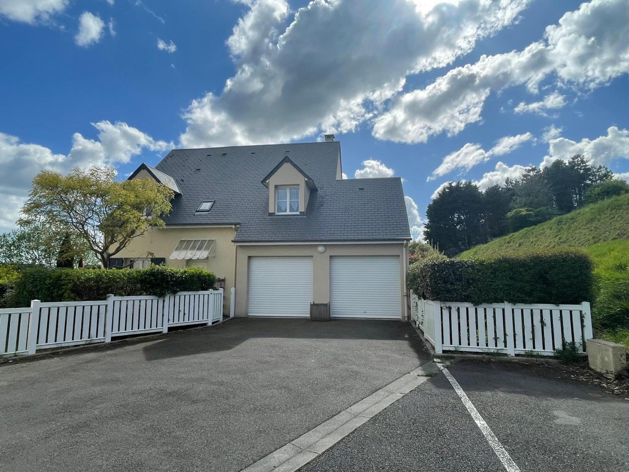 Maison Calme Et Cosy A Port-En-Bessin Pres Du Golf Et De La Mer エクステリア 写真